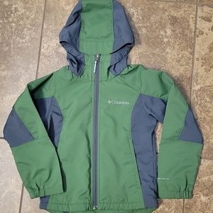 Columbia hooded rain jacket. Size XXS 4/5.